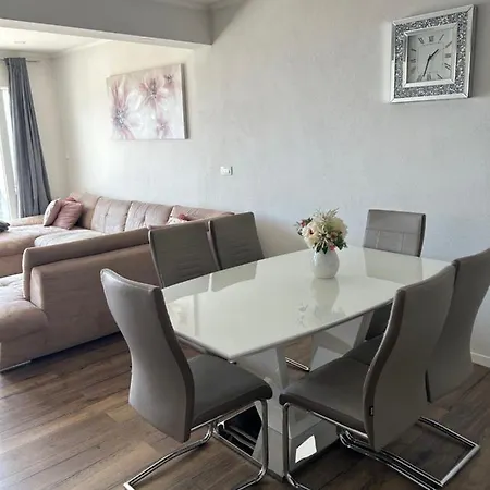 Πανσιόν Tomas 3*