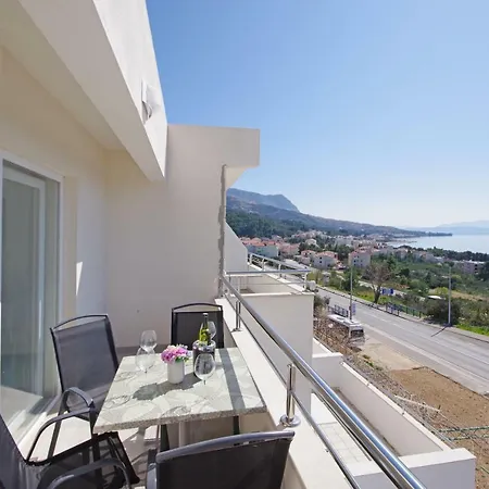 Tomas ゲストハウス Tučepi